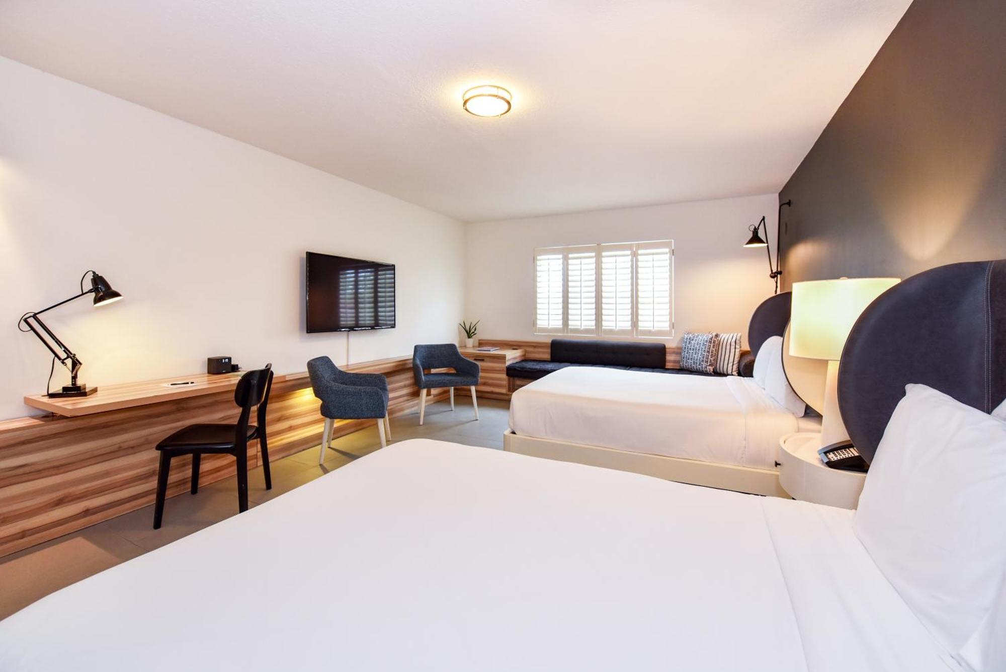 The Locale Hotel Grand Cayman George Town Eksteriør billede